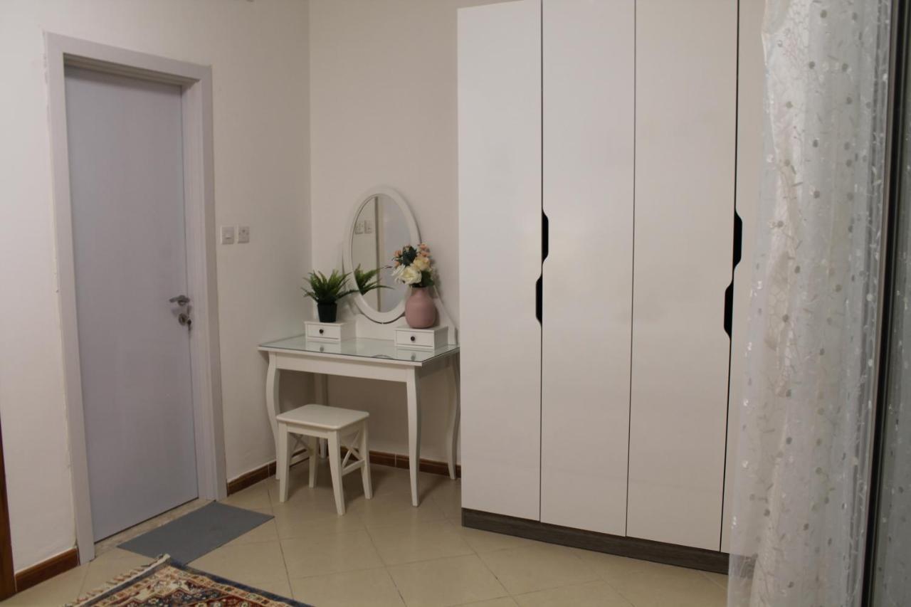 Newly Furnished Cozy 1 Bedroom Apartment Close To Jbr Beach And Metro Dubai Luaran gambar