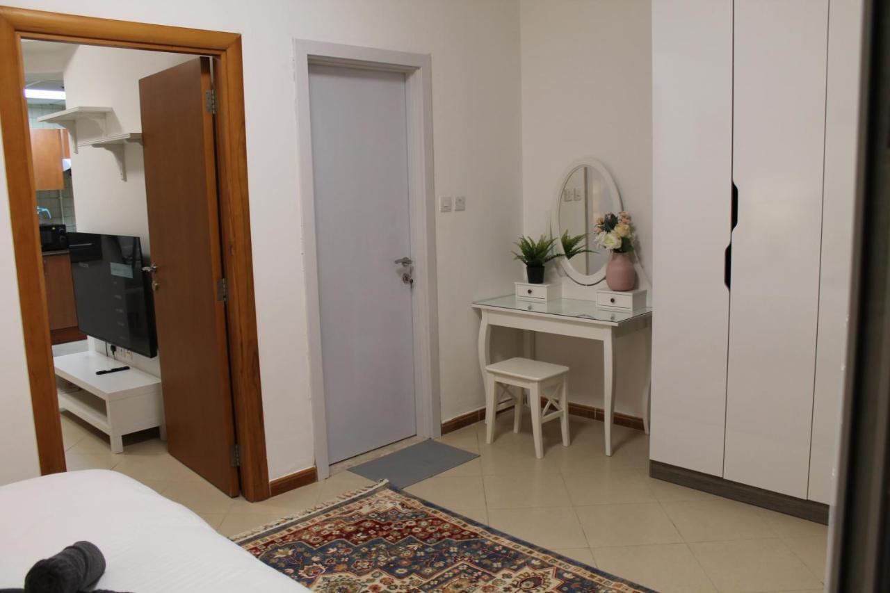 Newly Furnished Cozy 1 Bedroom Apartment Close To Jbr Beach And Metro Dubai Luaran gambar